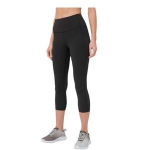 Lululemon Pace Rival High-Rise Crop 22"
Black